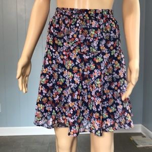 Banana Republic Chiffon Flare Skirt M, New